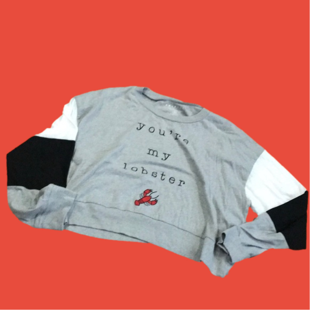 NWOT Friends crop top XXL